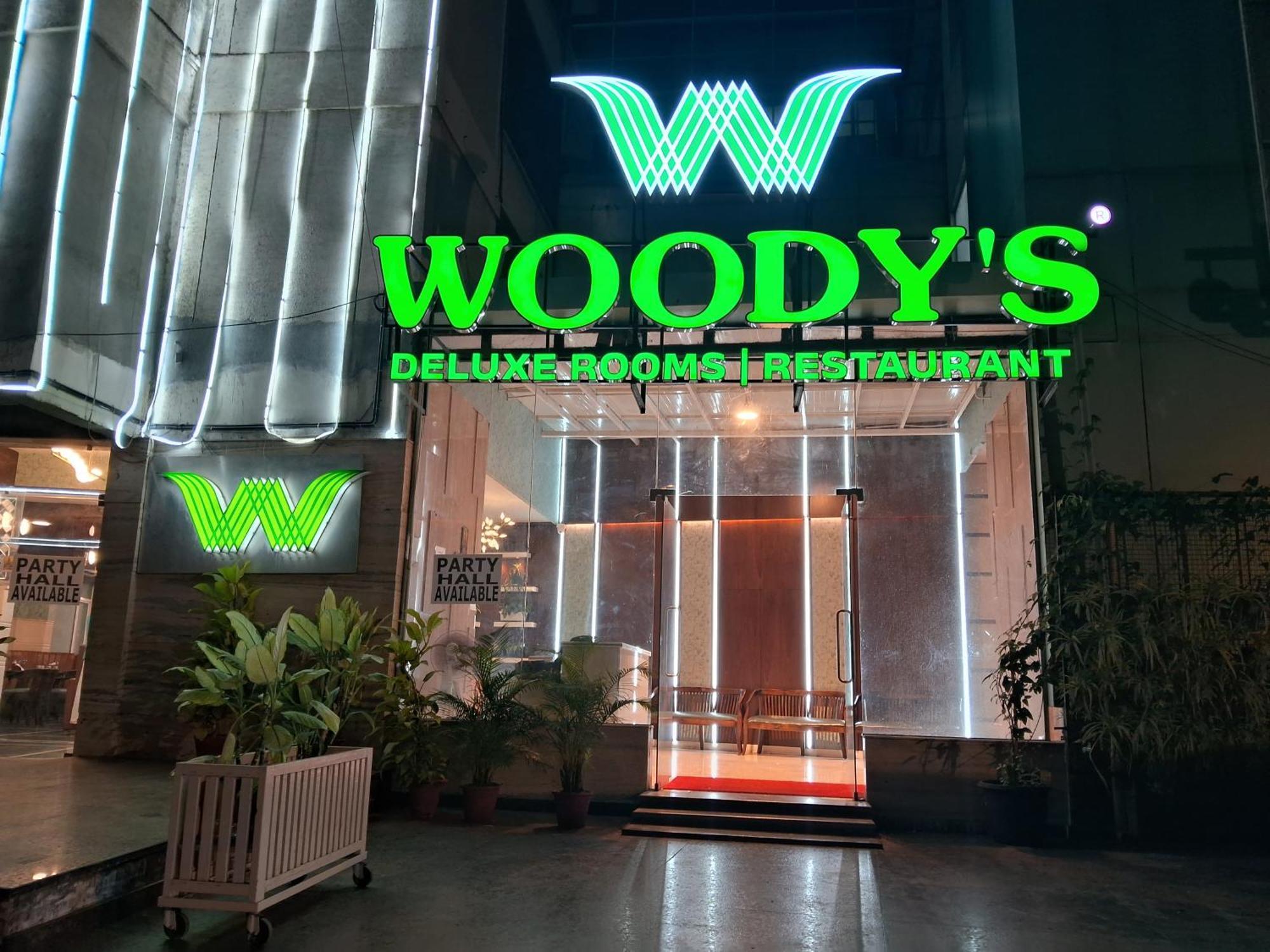 Hotel Woody'S Bangalore Exterior foto